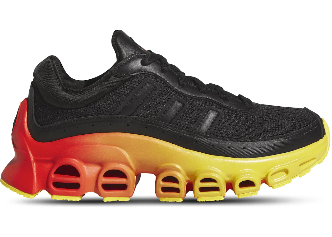 Детские кроссовки Lifestyle Adidas adiFOM Megaride, Core Black Better Scarlet Solar Orange