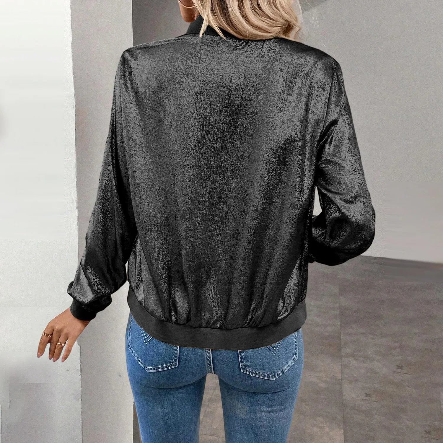 Женская куртка-бомбер с молнией, модель Bomber da donna, бренд, Nero — фото 3