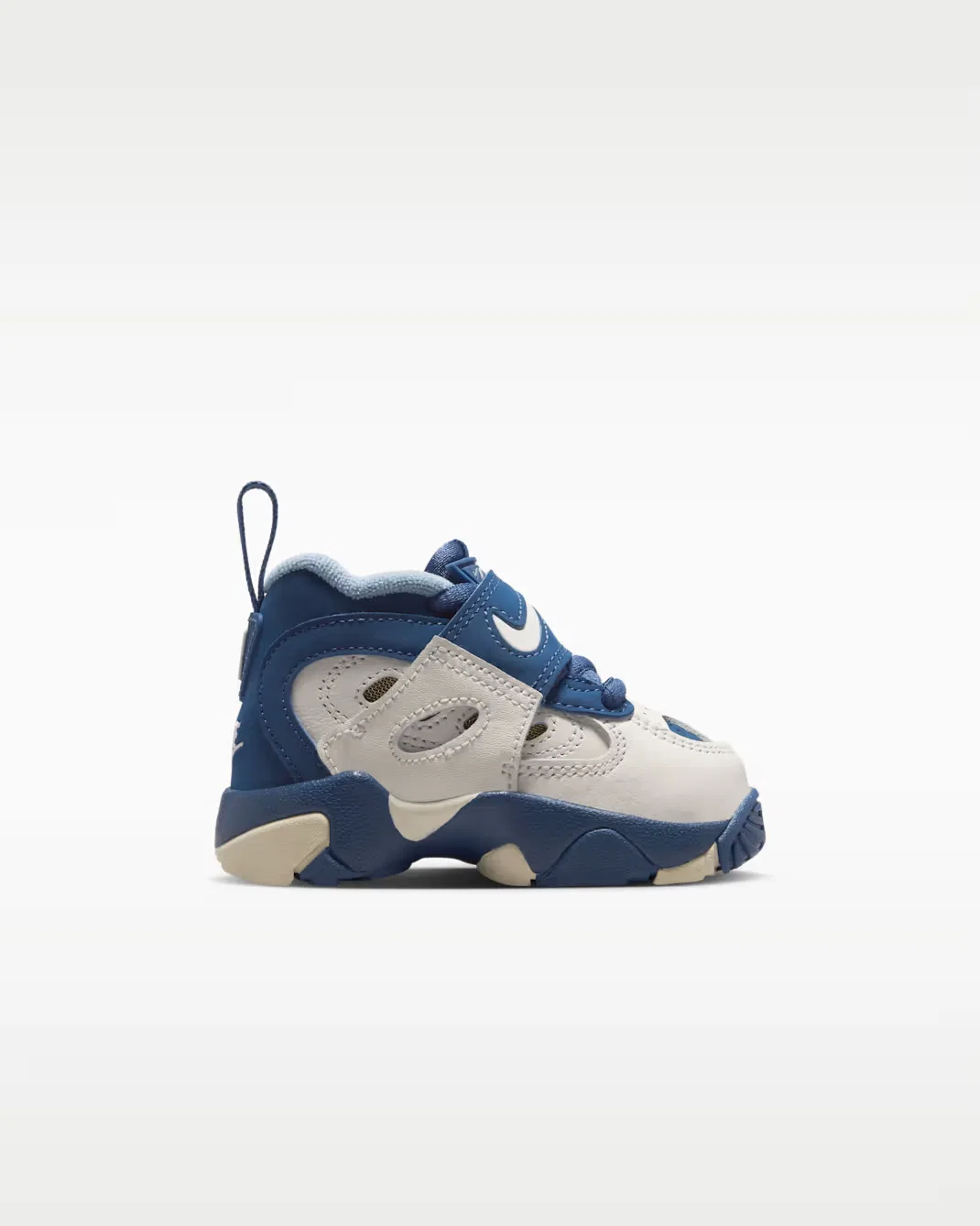 Детская/подростковая обувь Nike Diamond Turf II, Sail/Blue Grey/Metallic Gold/Mystic Navy — фото 3