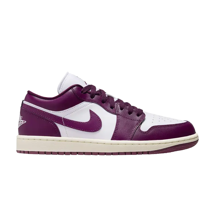 

Кроссовки Wmns Air Jordan 1 Low, цвет Bordeaux