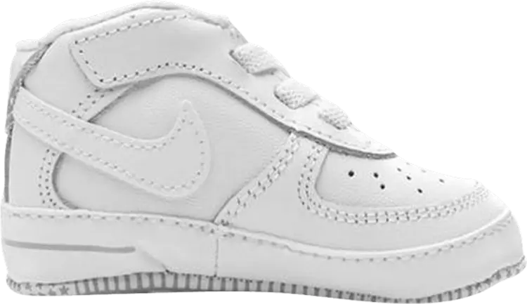 

Кроссовки Nike Force 1 CB 'Triple White', белый
