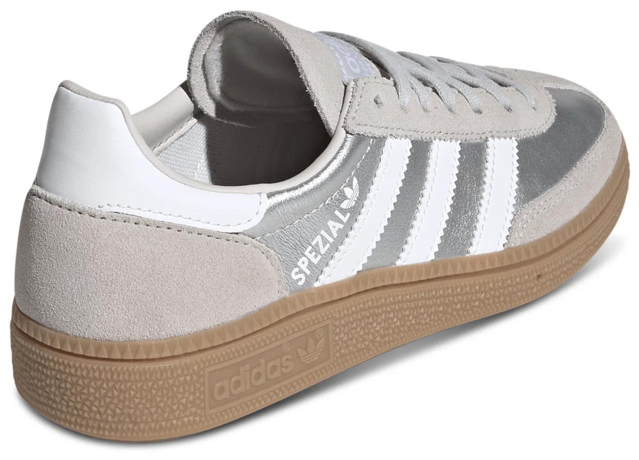 Кроссовки для девочек Handball Spezial Adidas, цвет White/Silver Metallic/Gum — фото 3