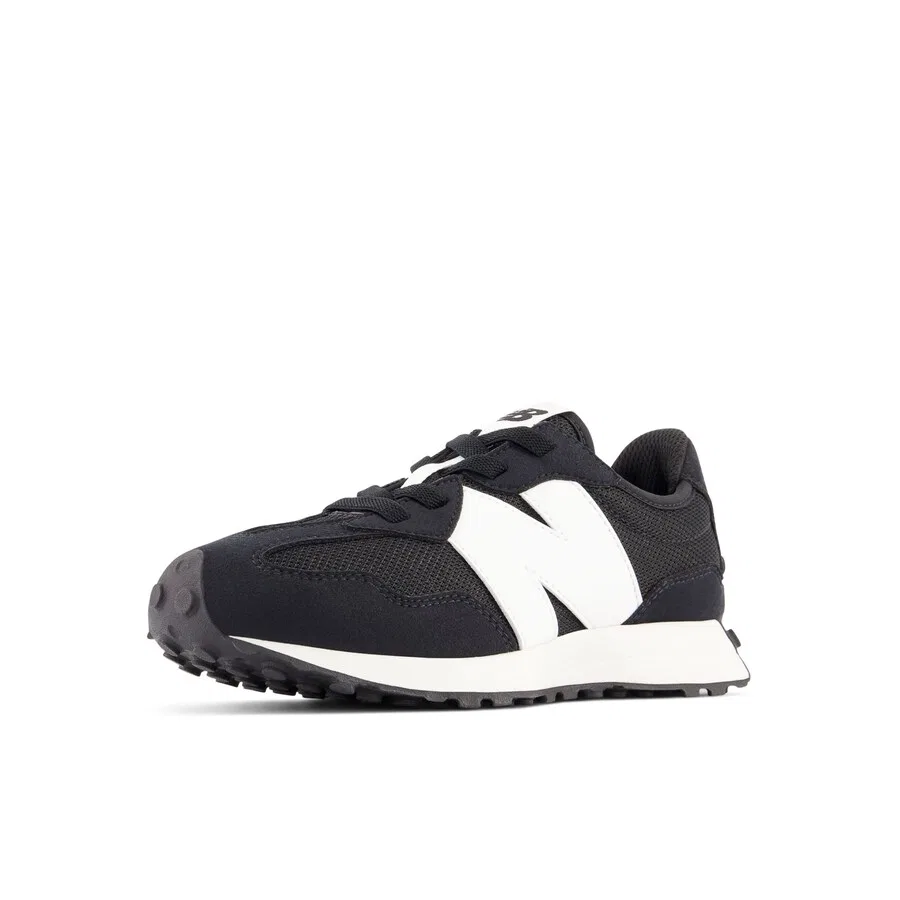 Кроссовки New Balance '327' черного цвета