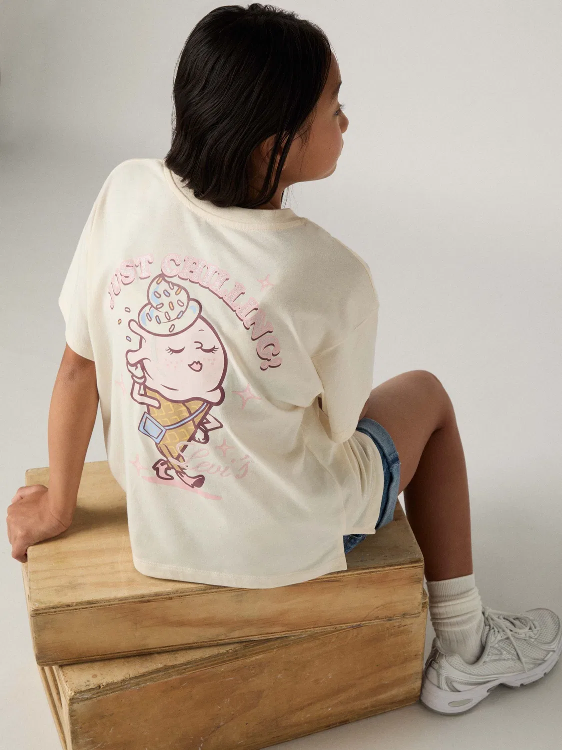 Футболка оверсайз с коротким рукавом Levi's Just Chilling, белый