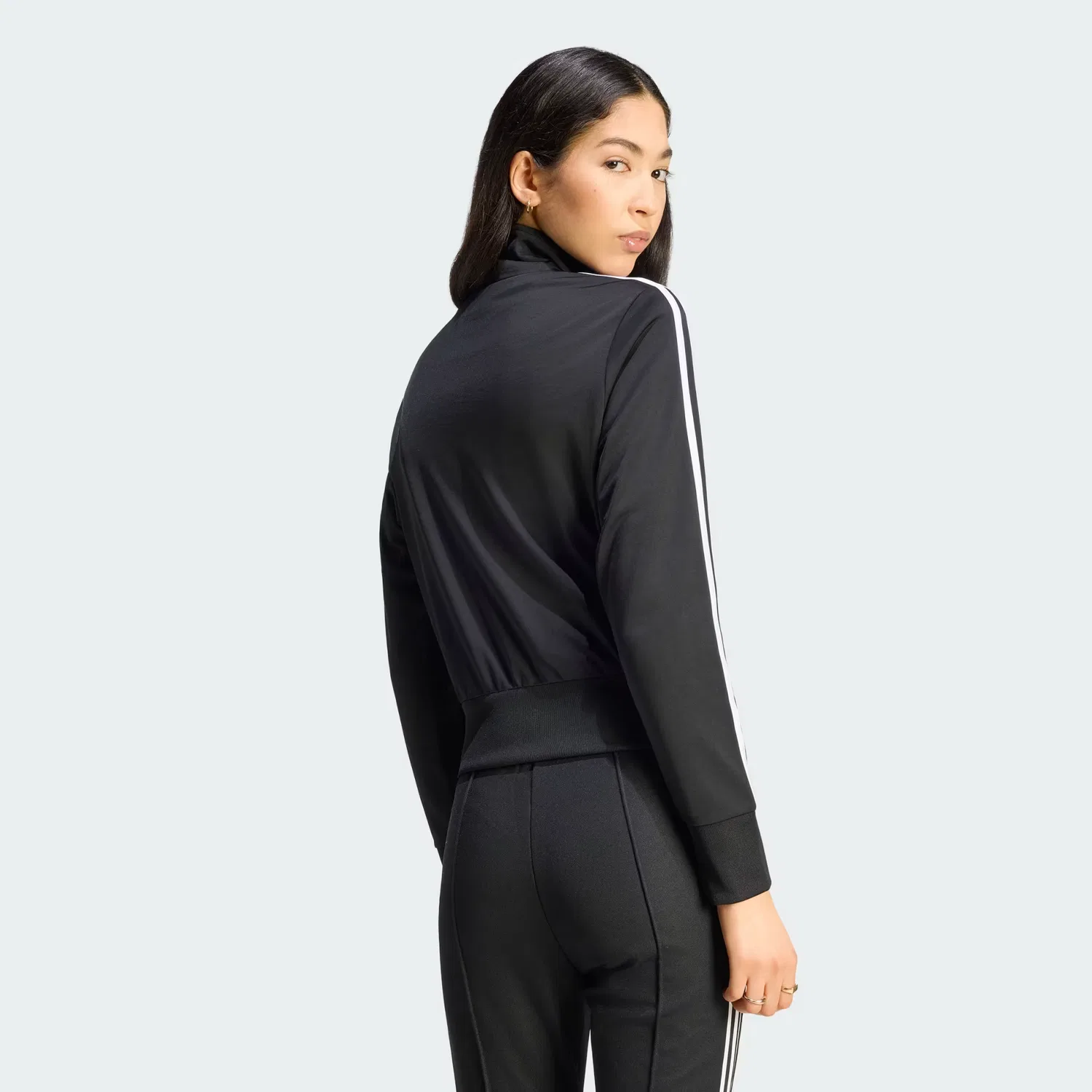 Женская спортивная куртка приталенная Firebird Classic Adidas Originals, черный/белый — фото 3