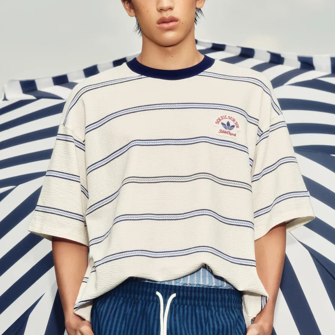 Футболка с круглым вырезом Adidas Originals, Jade White/Dark Indigo — фото 4