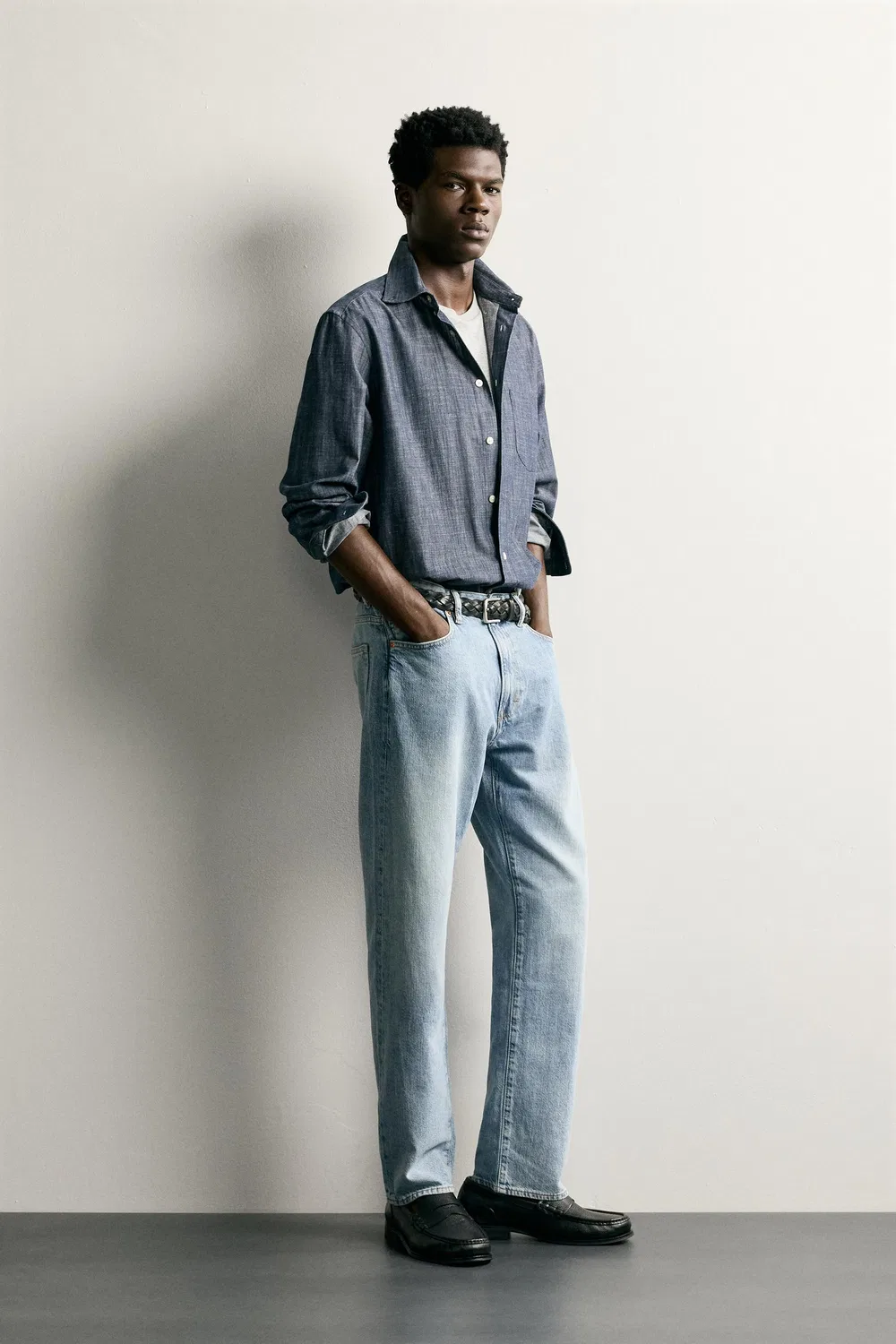 Легкие джинсы стандартного кроя ZARA, Light blue — фото 4