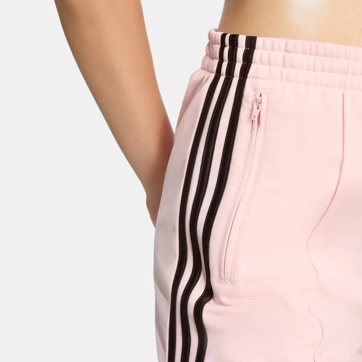 Женские шорты Adicolor Adidas Originals, Rosa — фото 4