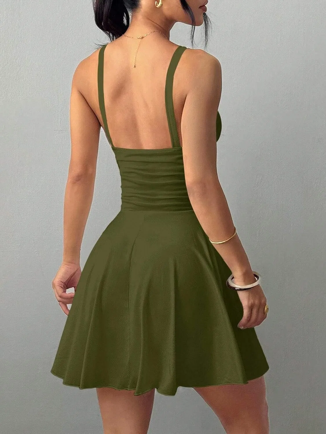 Женское мини-платье на бретелях с запахом, Army Green — фото 3