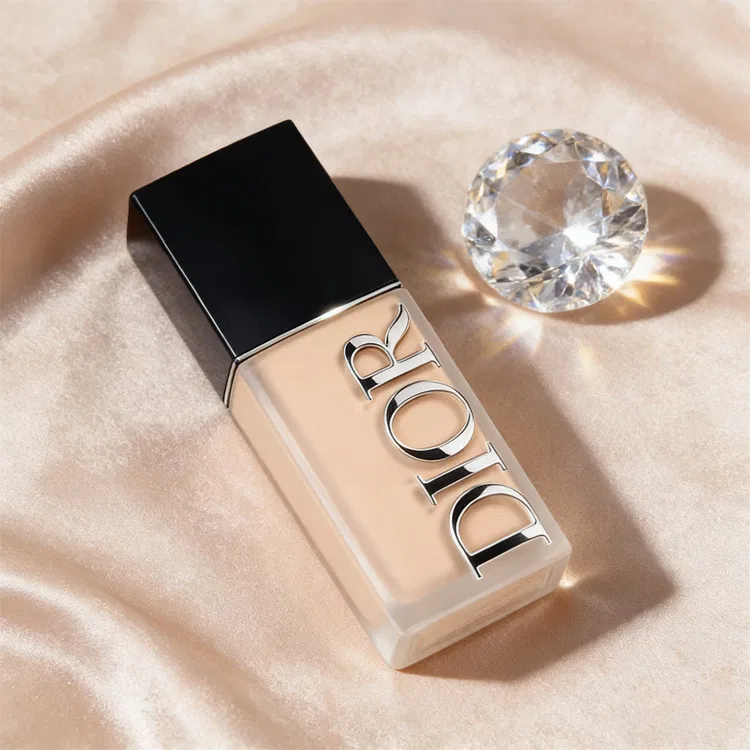 Женская тональная основа с SPF50, 30 мл, DIOR, Natural Clear — фото 4