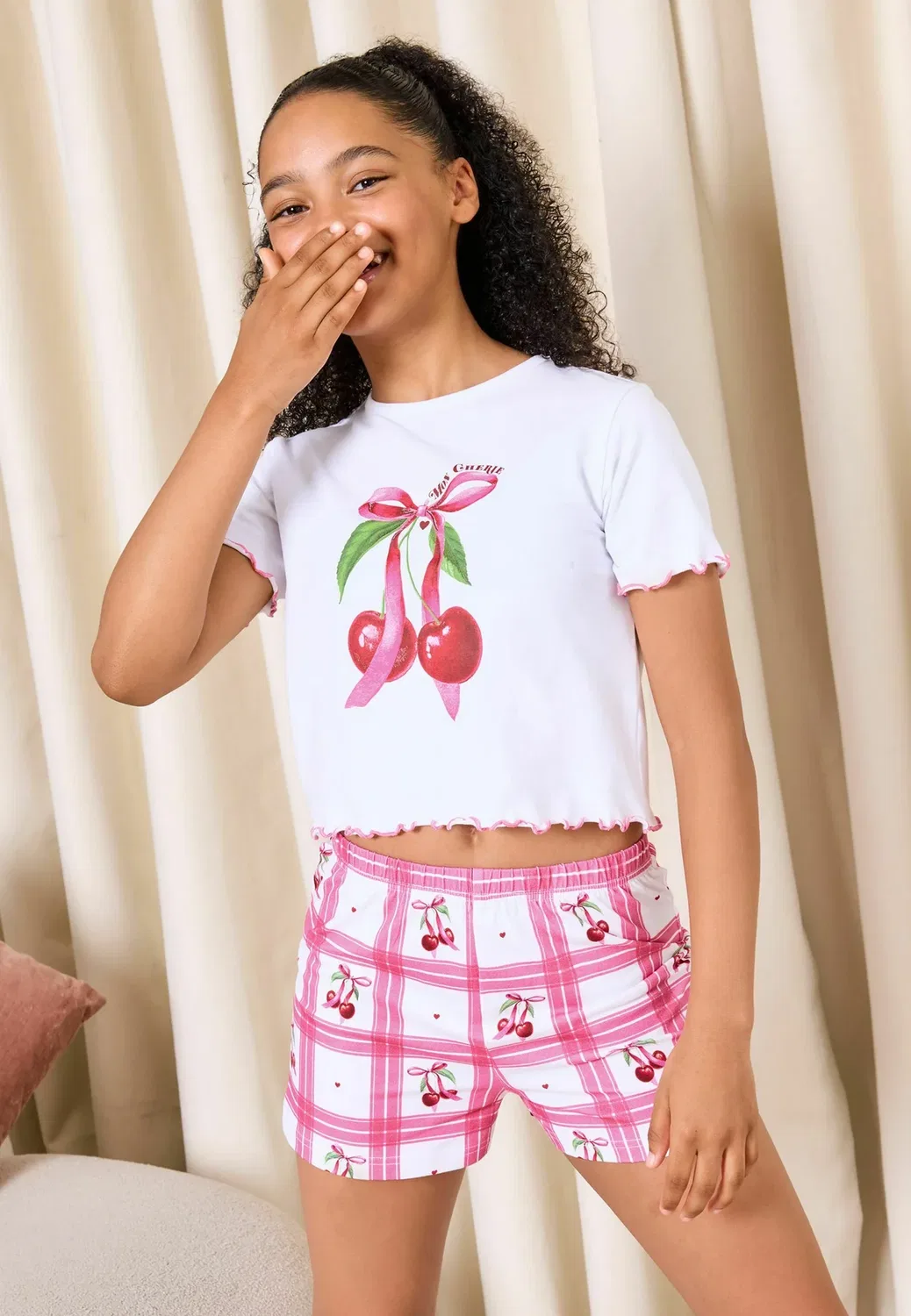 Пижамный комплект из коротких трикотажных штанов - пижамный комплект Lipsy, White Pink Cherry — фото 2