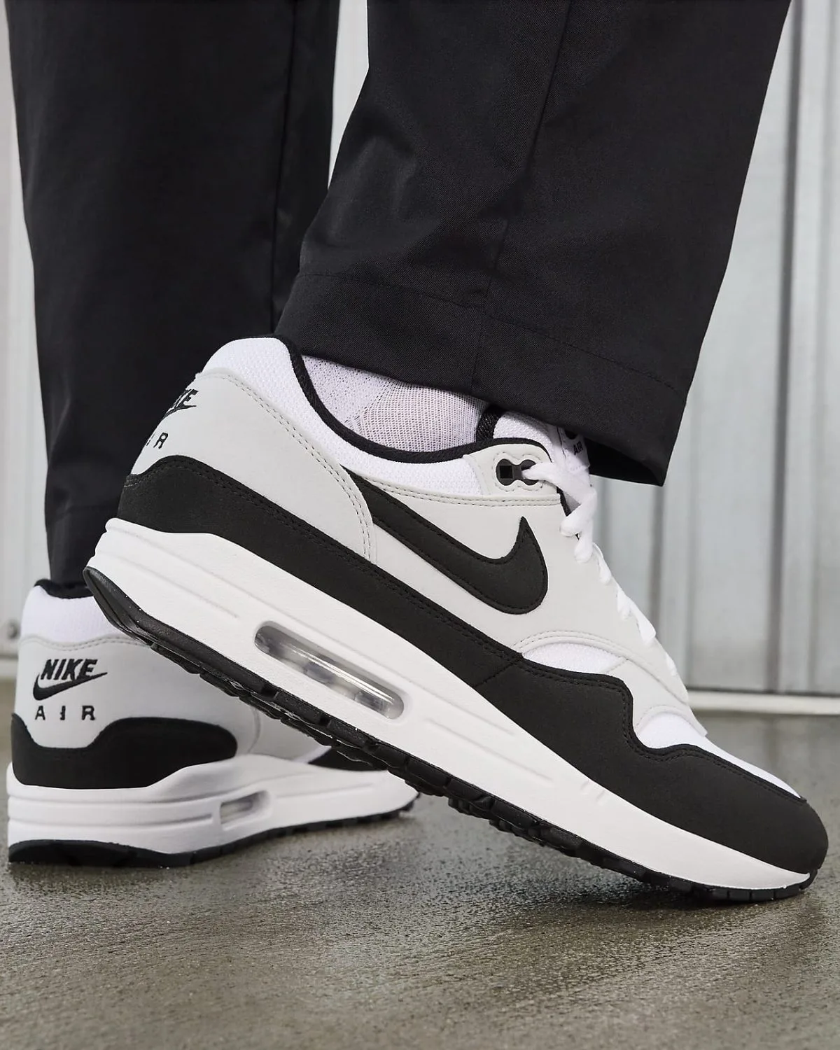 Кроссовки Nike Air Max 1 черный/белый/серый — фото 2