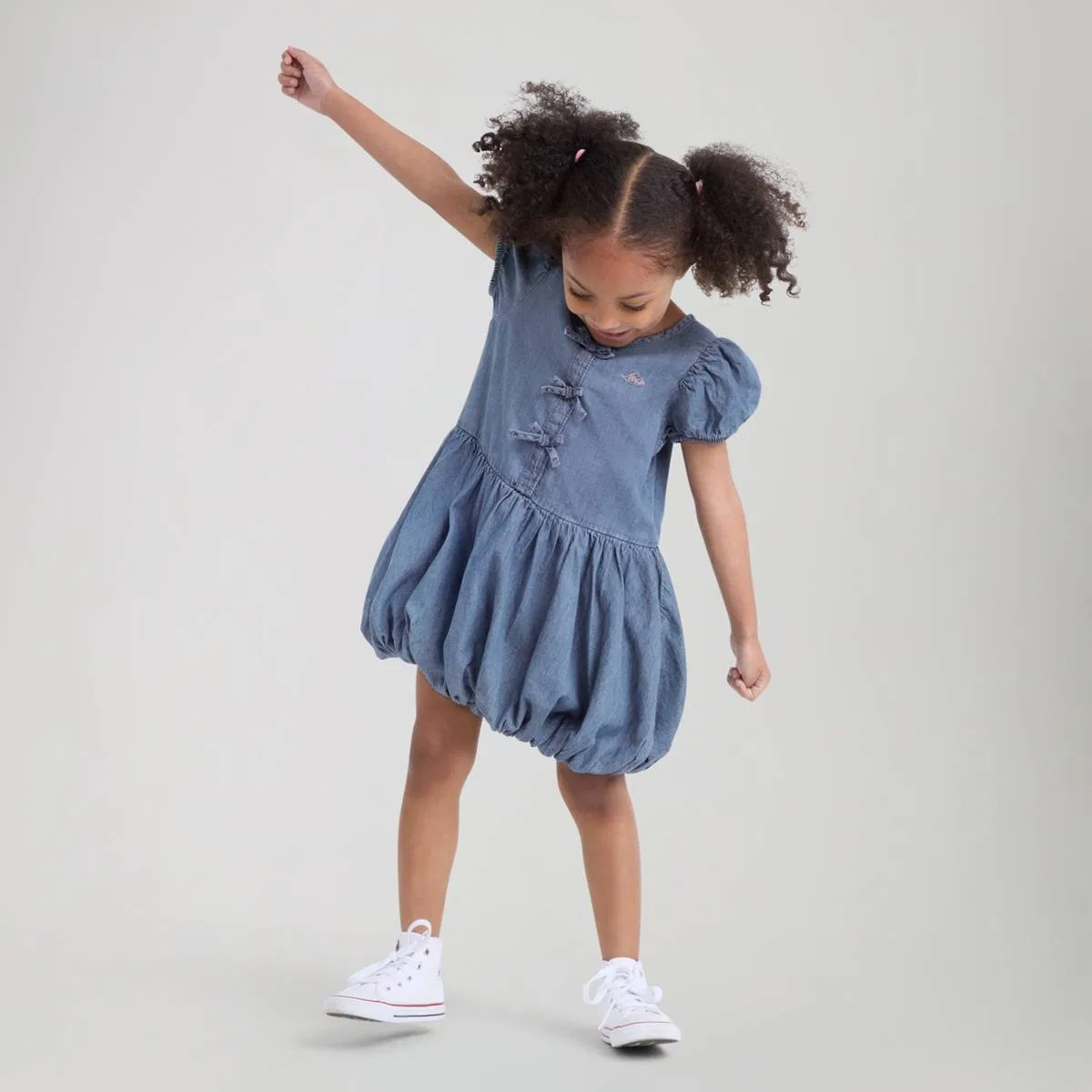 Платье-Пузырь для девочек 2-4 лет Levi's, It'S All Fun - Medium Wash