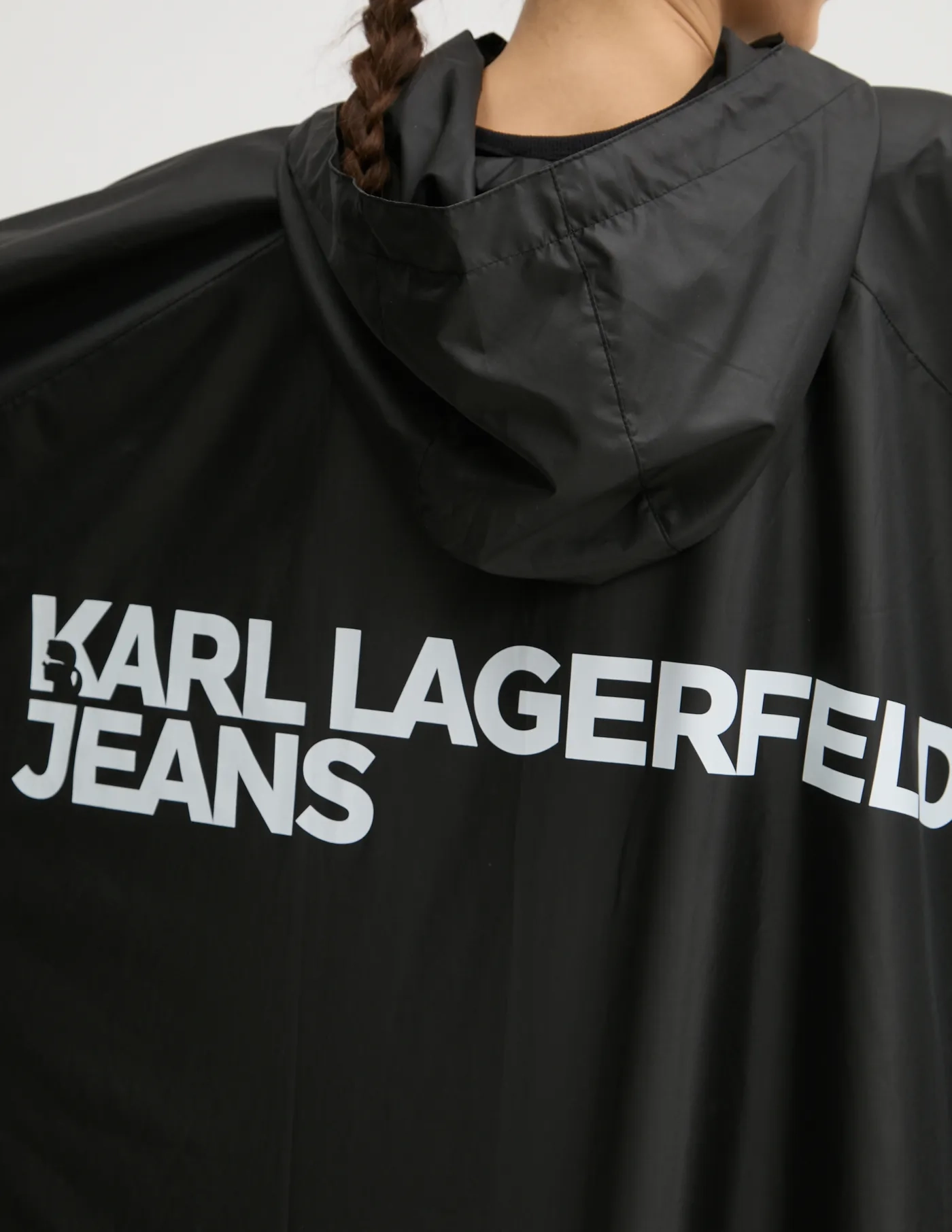 

Пончо Karl Lagerfeld Jeans, черный