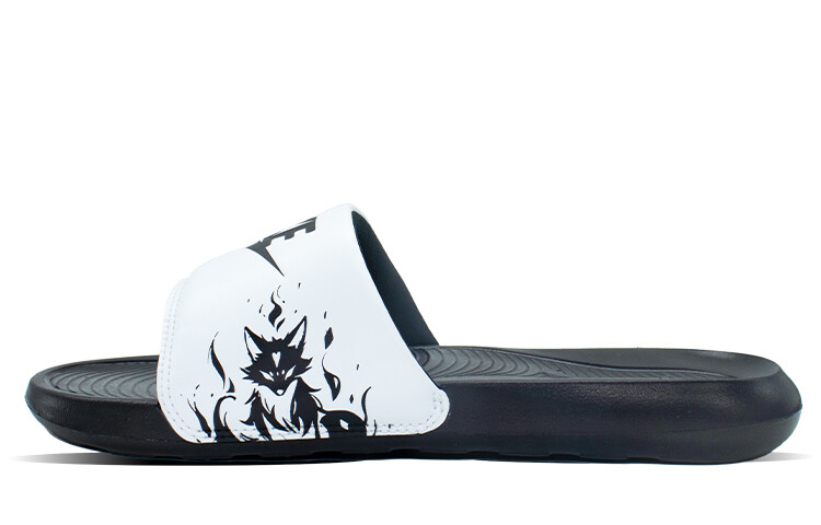 

Шлепанцы Nike Victori One унисекс, Black