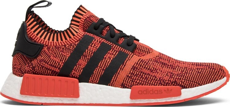 

Кроссовки Adidas NMD_R1 Primeknit 'AI Camo Pack', красный