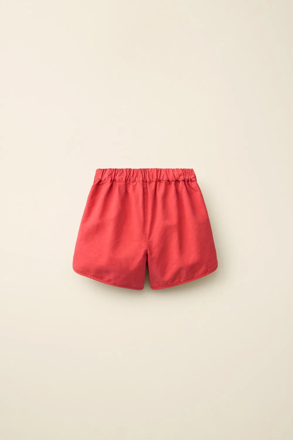 Однотонные шорты-бермуды, созданные в сотрудничестве Caramel London и Zara, Red — фото 2