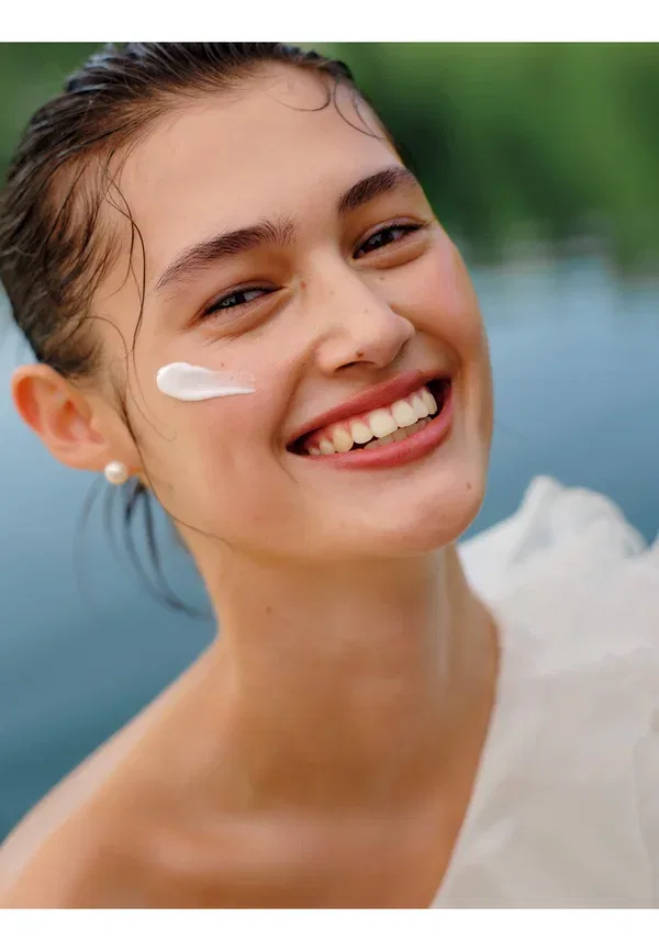 Крем для лица увлажняющий Nordic Hydra [Lahde] Intense Hydration Moisturizer Lumene, 50 мл — фото 4