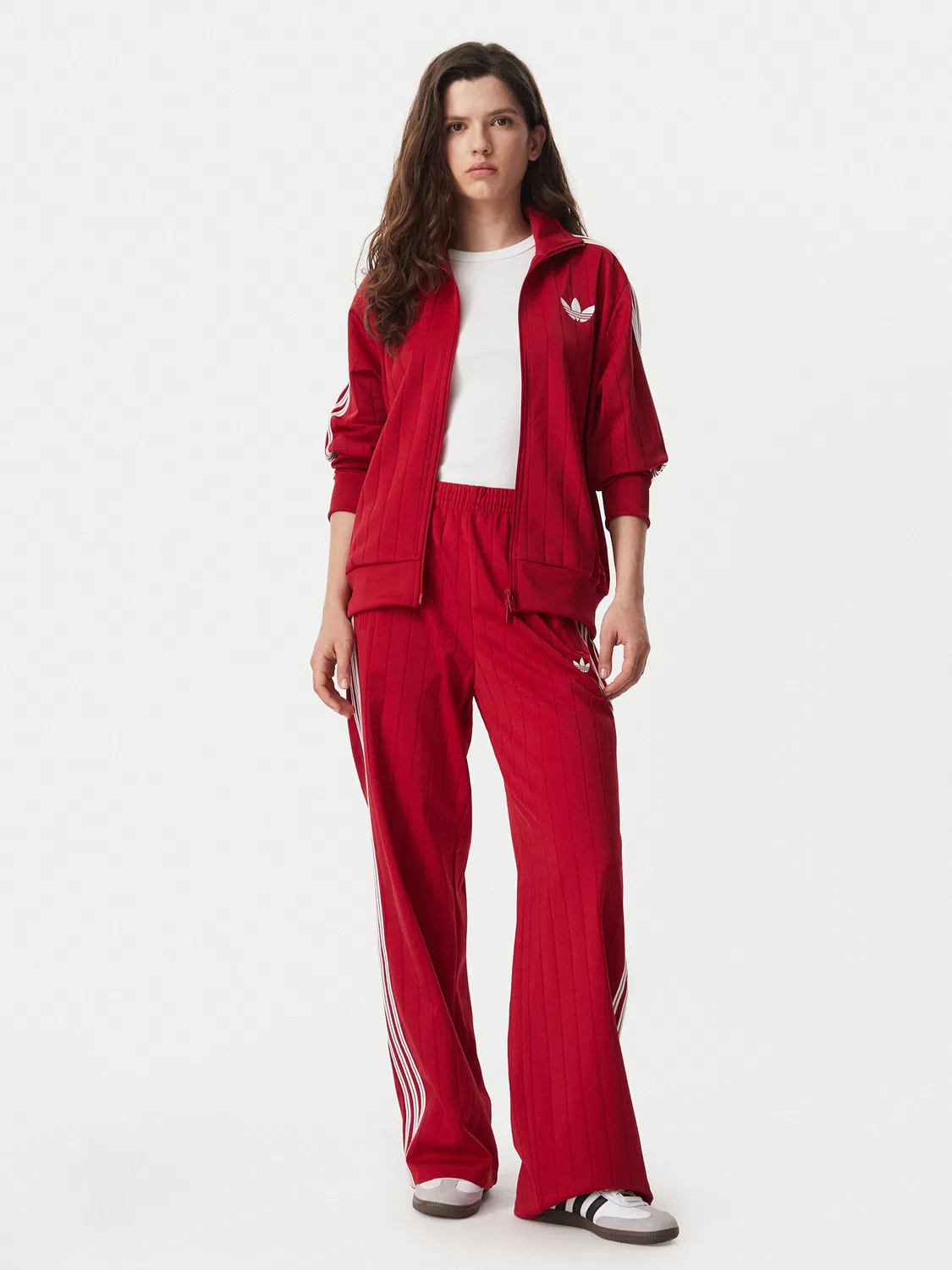 Женские спортивные штаны с широкими штанинами Pinstripe Firebird Loose Trackpant Adidas, красный — фото 2