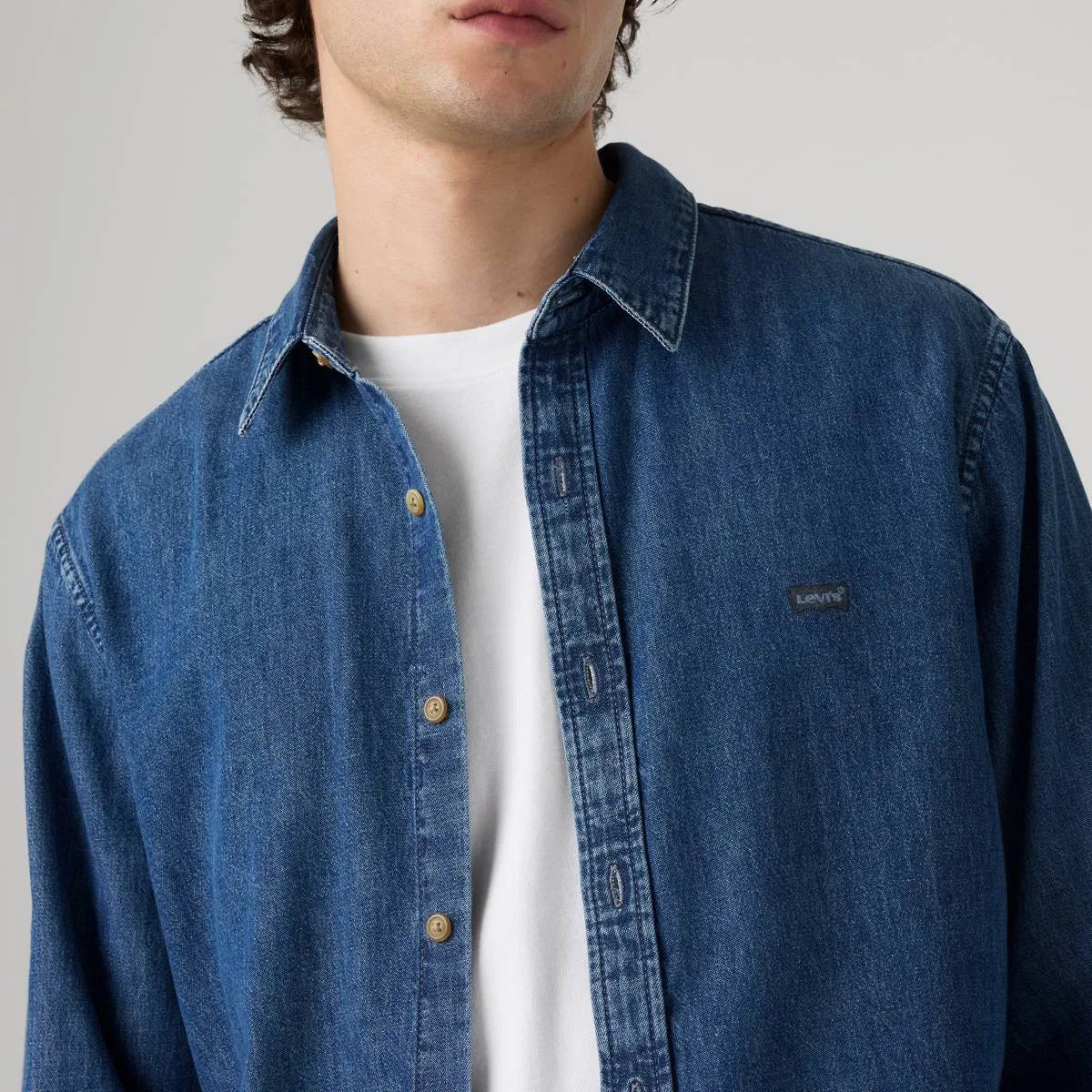Стандартная рубашка Battery Housemark Levi's, Tom Mid Wash - Medium Wash — фото 2
