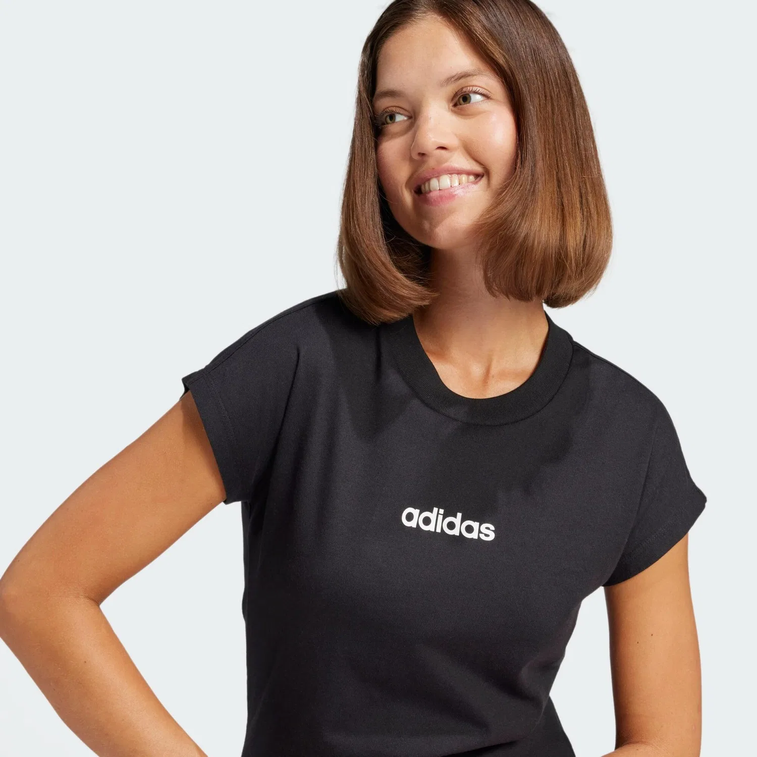 Мужская футболка с принтом Essentials Linear Cotton Adidas, Schwarz Weiss — фото 4