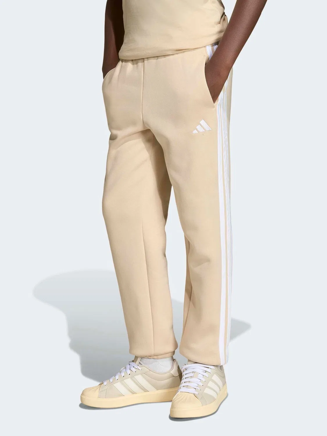 Джоггеры Essentials adidas, коричневый