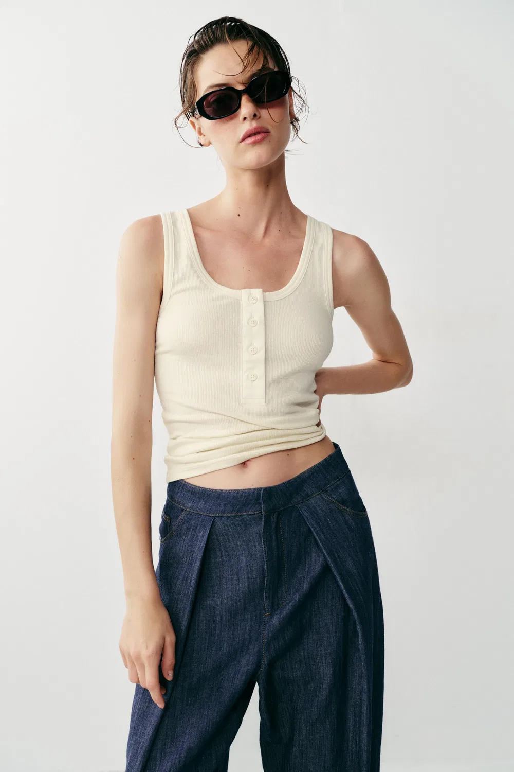 Плиссированные брюки из льняной смеси ZARA, Indigo — фото 2