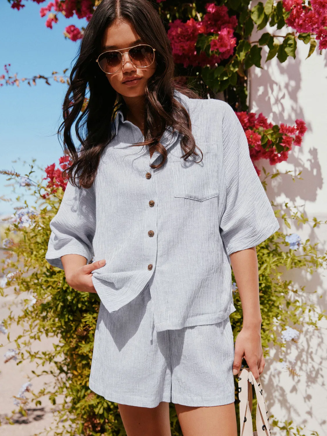 Рубашка с коротким рукавом Textured Short Sleeve Shirt with Linen Next, бело-серая полоска — фото 2