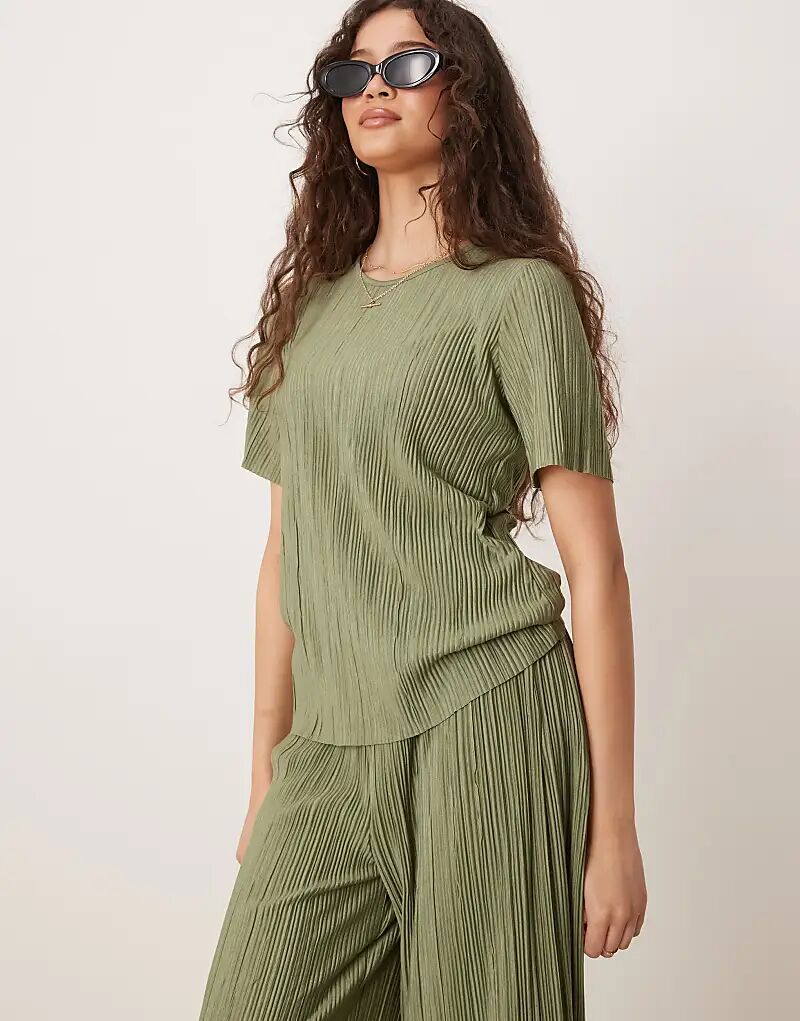 

Vila plisse Футболка co-ord in oil green