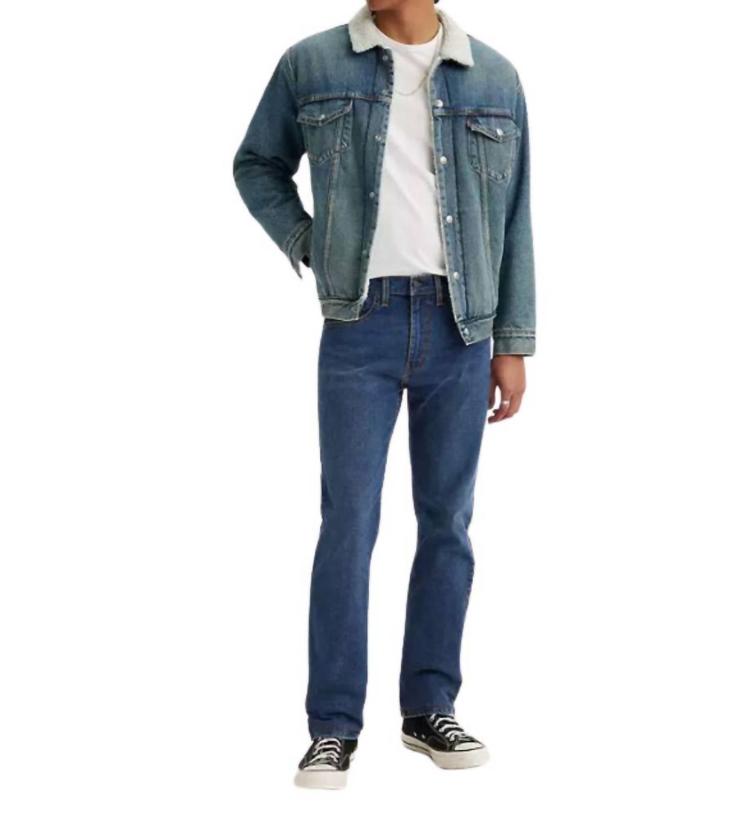 

Мужские джинсы 506 Comfort Straight - длина 30 дюймов, цвет темный индиго Levi's