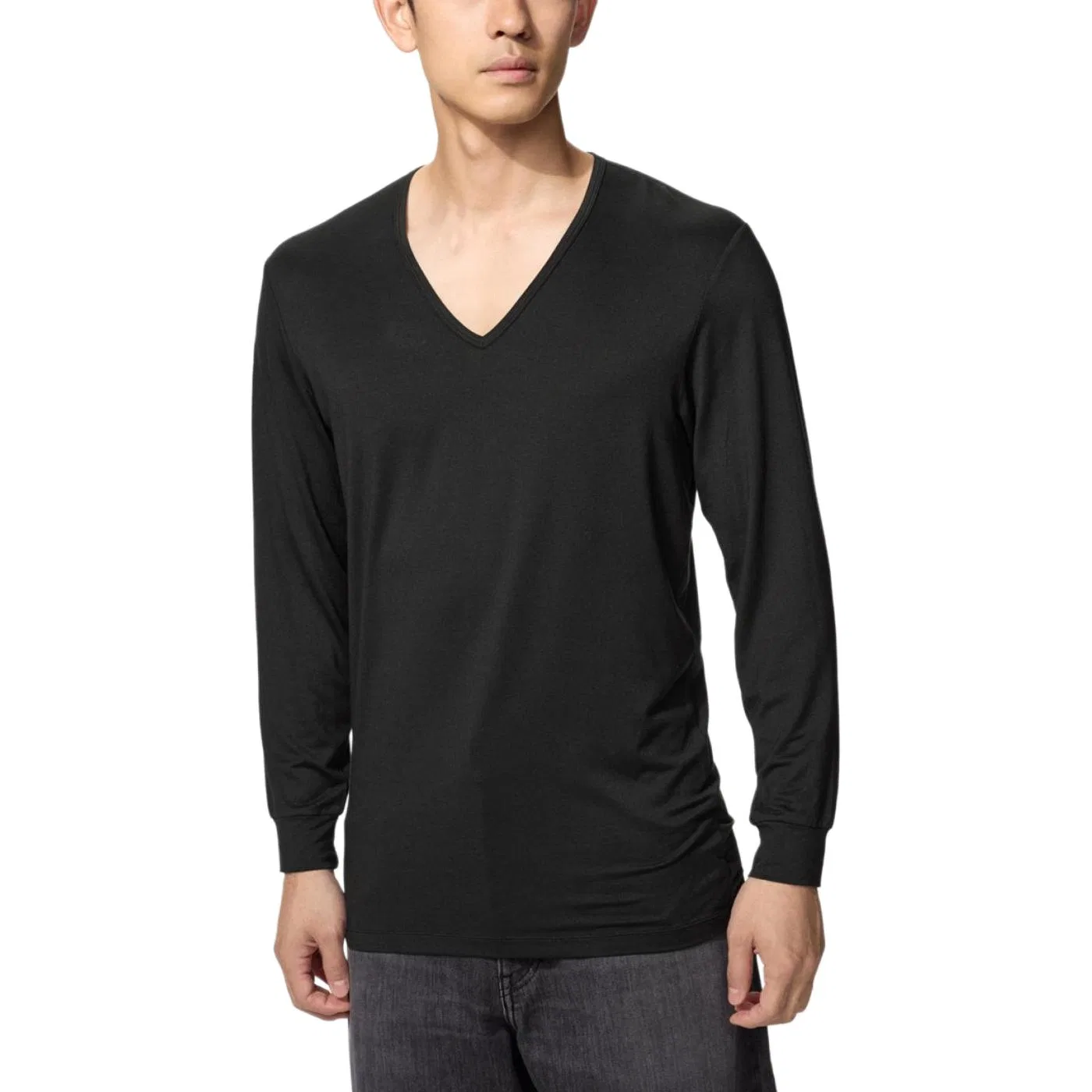 Мужская футболка с V-образным вырезом UNIQLO, Black