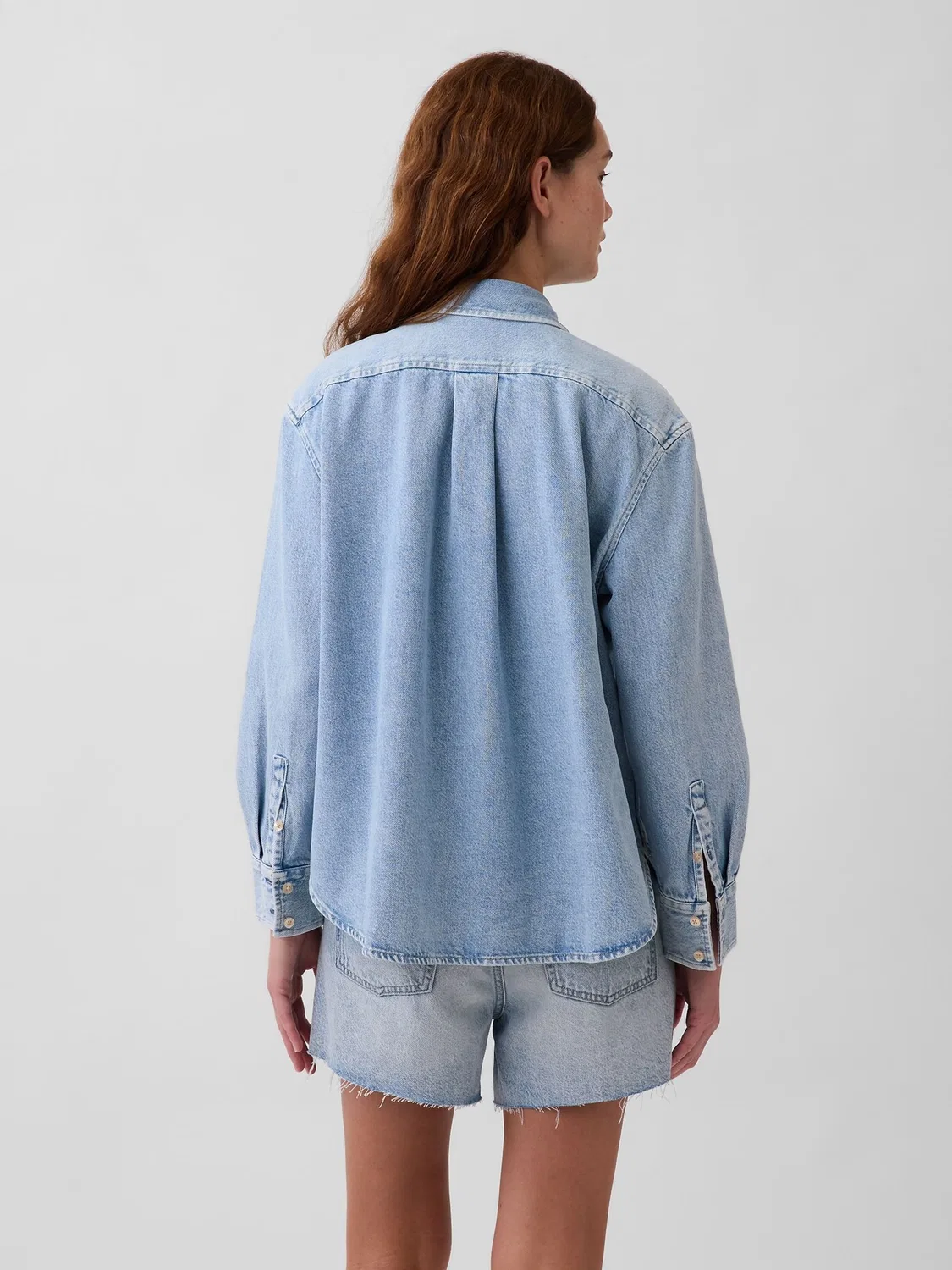 Рубашка джинсовая Oversized Gap Light Wash — фото 2