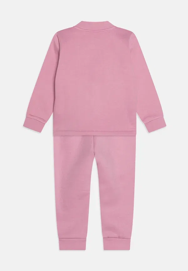 Спортивный костюм из хлопка Minicats squad jogger unisex set Puma, Mauved Out — фото 2