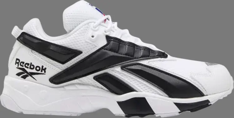 

Кроссовки intv 96 'white black' Reebok, белый