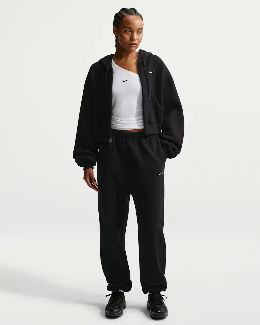 Женские брюки с высокой посадкой, свободного кроя и манжетами Nike Studio Fleece Medium Weight, Total Black/Sail