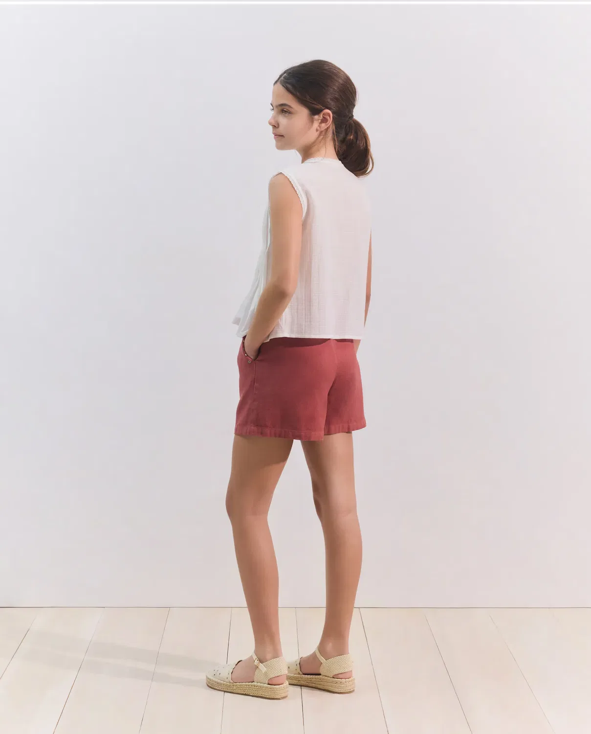 Детские шорты для девочек льняные с ремнем Garment Dyed Coconut El Corte Inglés, 770 Terracota — фото 3