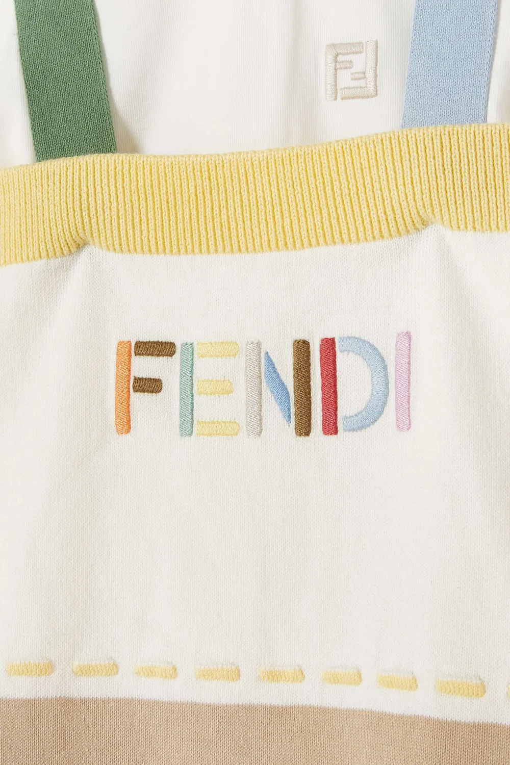 Комплект боди-комбинезона и шапки Fendi — фото 4