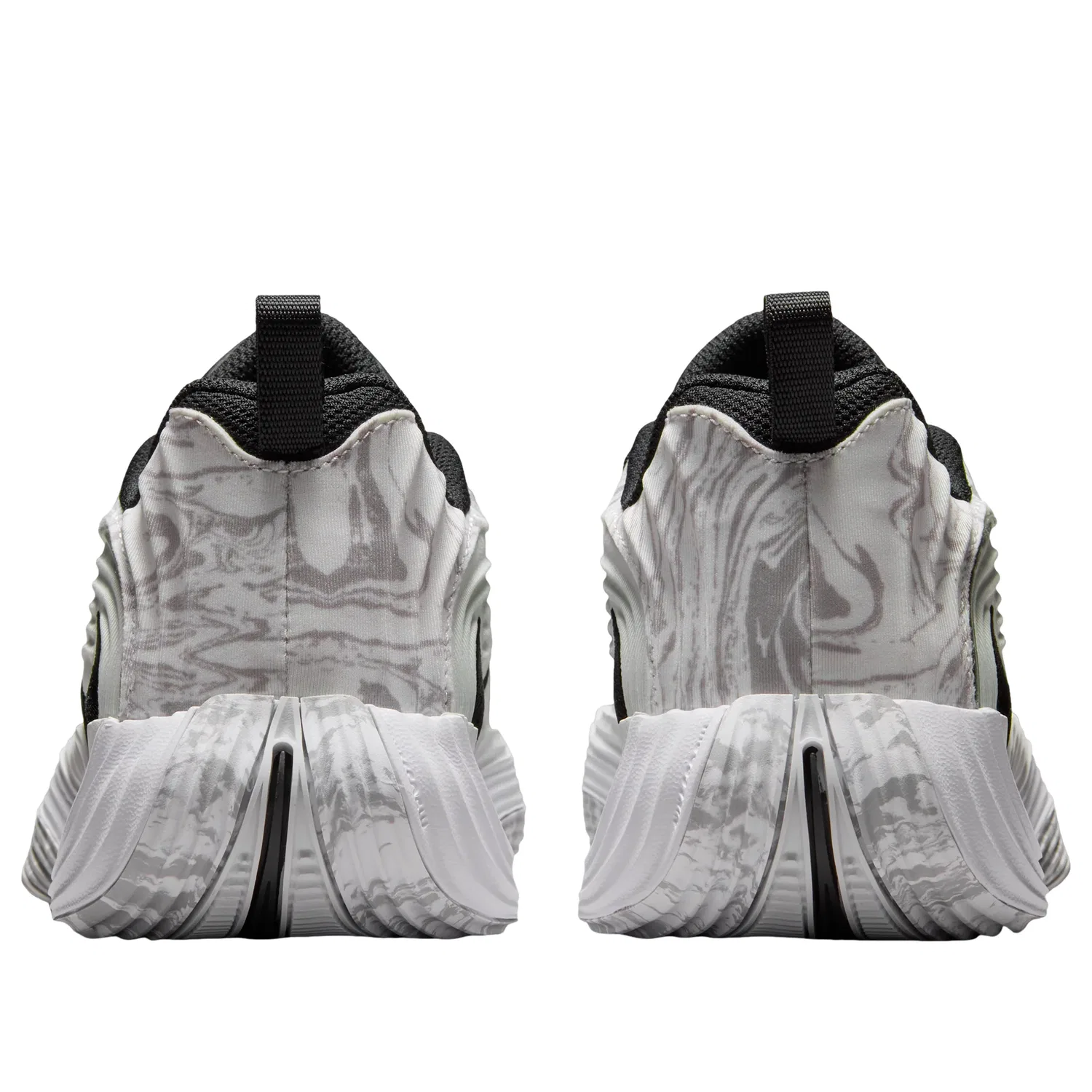 Детские кроссовки Giannis Immortality 5 'White Light Smoke Grey' Nike, White/Off-White/Light Smoke Grey/Metallic Silver — фото 4