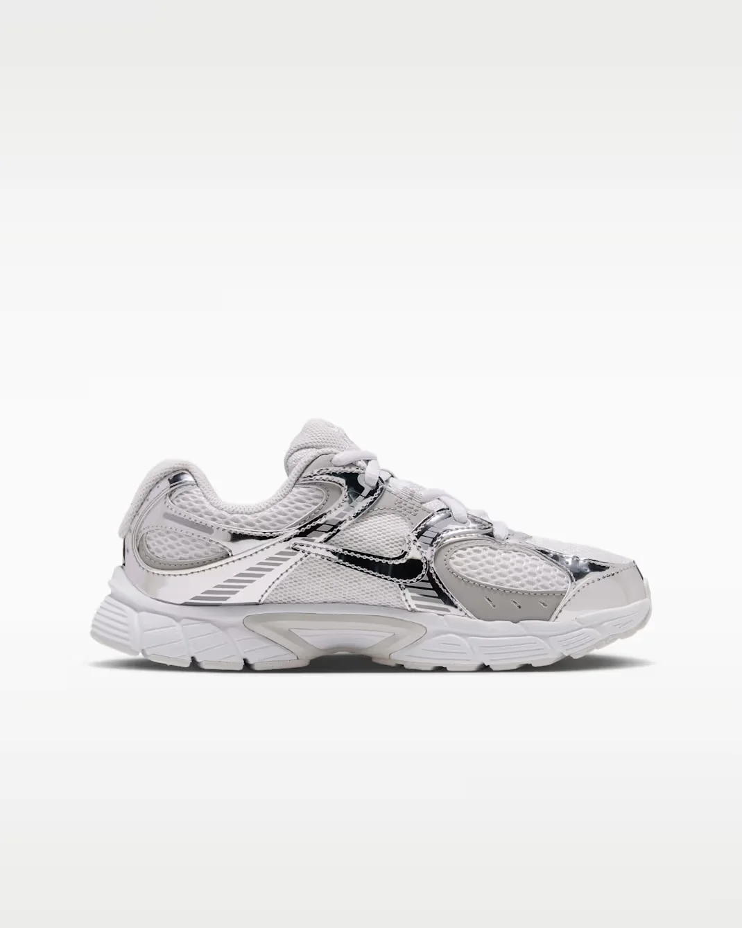 Кроссовки подростковые Nike V5 RNR, белый/серебристый — фото 2