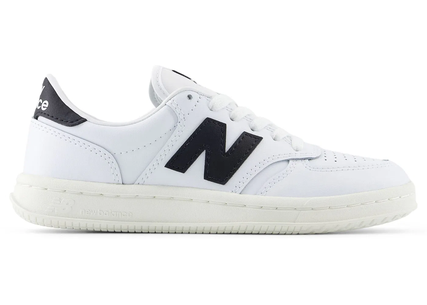 Детские кроссовки Lifestyle New Balance T500 Lace, Black/NB White
