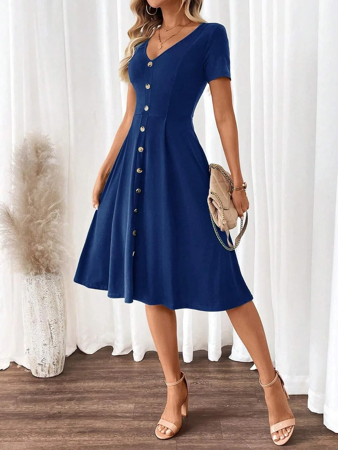 Женское повседневное платье A-силуэта с V-образным вырезом Navy Blue — фото 4