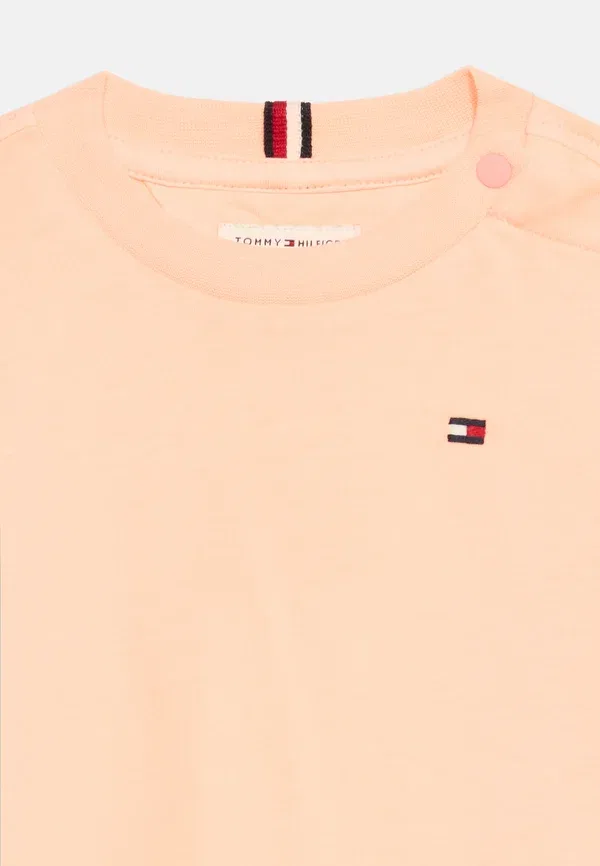 Футболка с принтом Tommy Hilfiger — фото 4