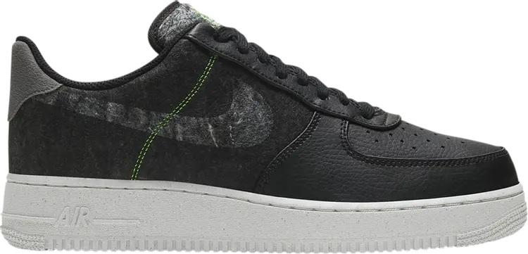 

Кроссовки Nike Air Force 1 '07 LV8 'Recycled Wool Pack - Black Electric Green', черный