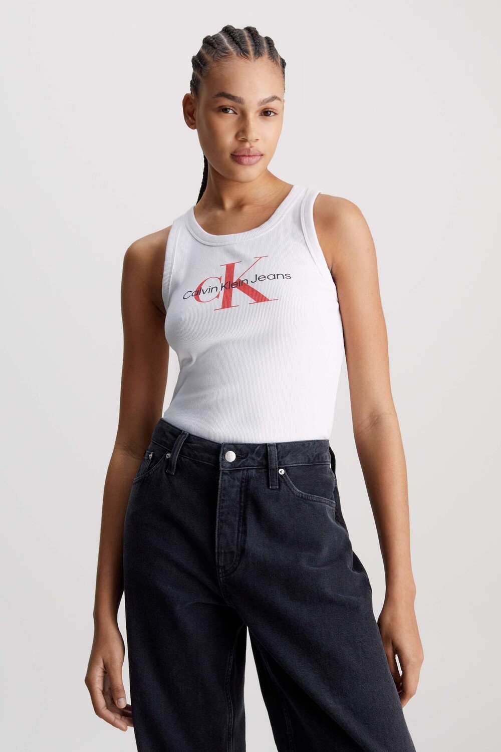 

Логотип на ребре танка Calvin Klein, белый