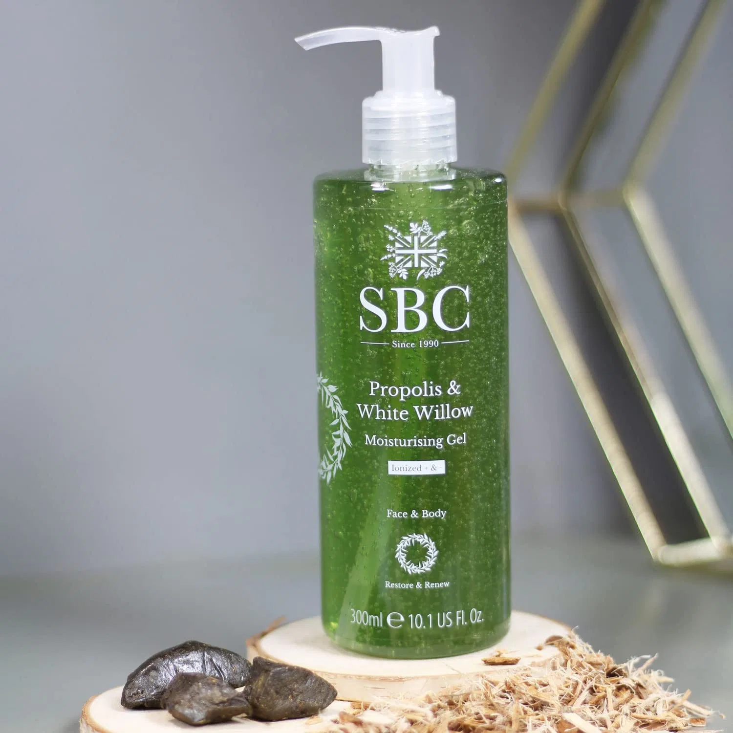 Увлажняющий гель для лица и тела SBC Skincare с прополисом и белой ивой 300 мл Sbc — фото 2