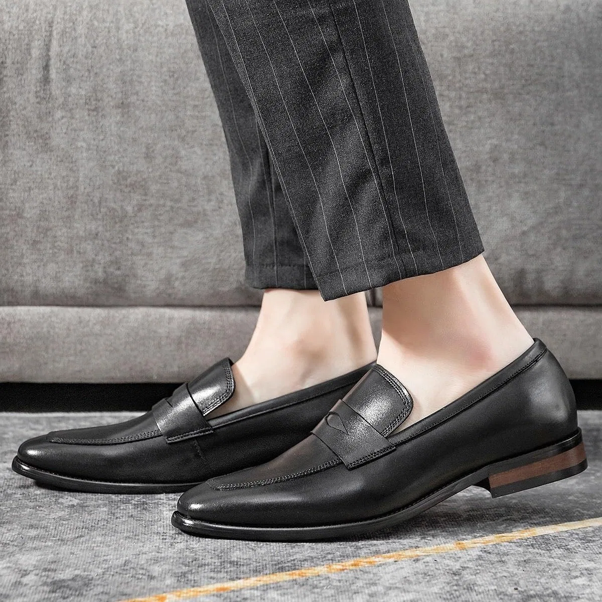 Лоферы кожаные Square Toe Comfortable Flat Heel Slip-Resistant Outdoor Classic Slip-Ons, Black DHFIRUFSHLO — фото 3