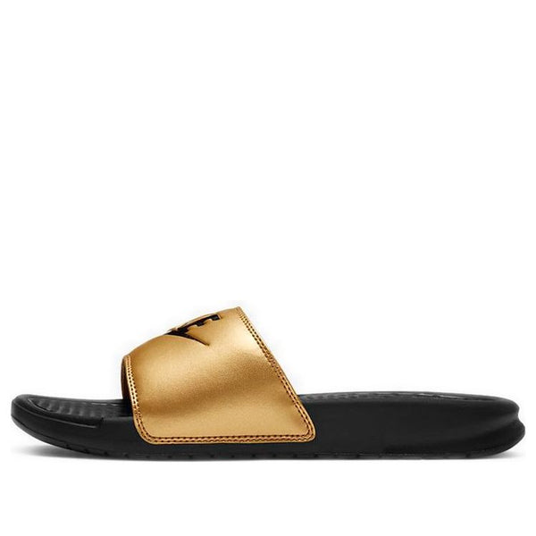 Тапочки jdi benassi slides 'black metallic gold' Nike, черный