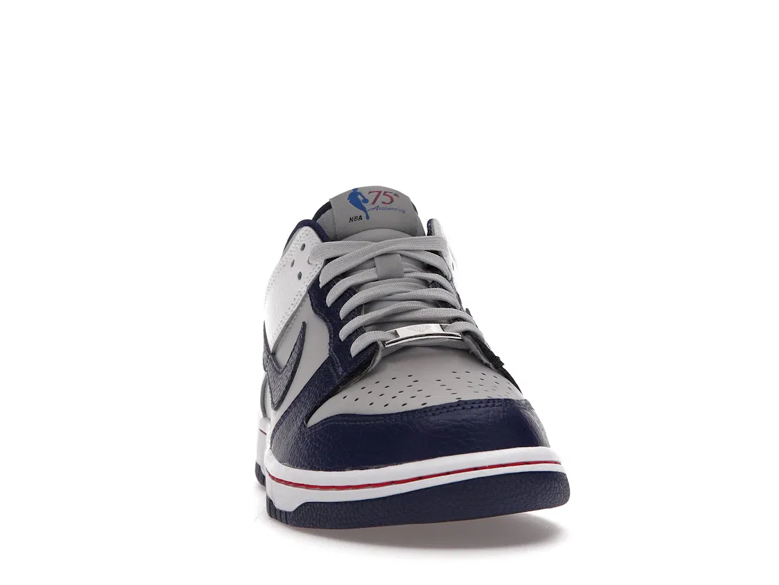 Детские кроссовки Lifestyle с принтом Nike Nike Dunk Low EMB, Grey Fog/White/Blue Void/Blue Void — фото 2