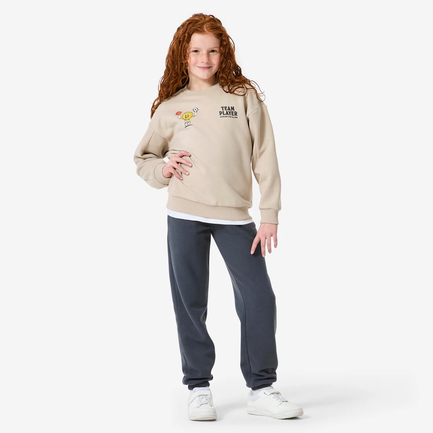 Детский свитшот из флиса Sweatshirt Kinder Fleece Rundhalsausschnitt Decathlon, Mondbeige — фото 2