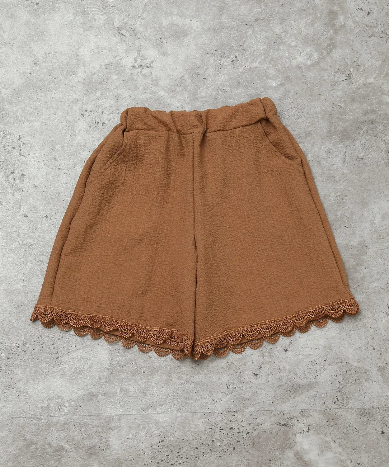 Детские шорты-юбка с кружевом Scallop Culotte la poche biscuit, Brown